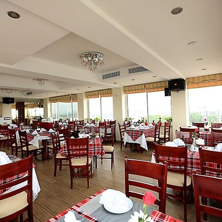 האנוי Moon View Hotel - 65 Cua Bac - By Bay Luxury מראה חיצוני תמונה