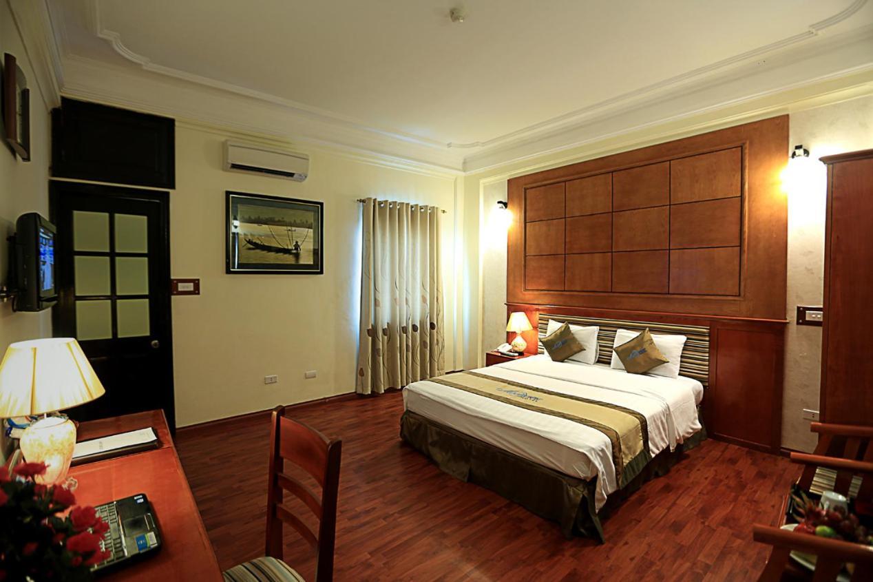 האנוי Moon View Hotel - 65 Cua Bac - By Bay Luxury מראה חיצוני תמונה