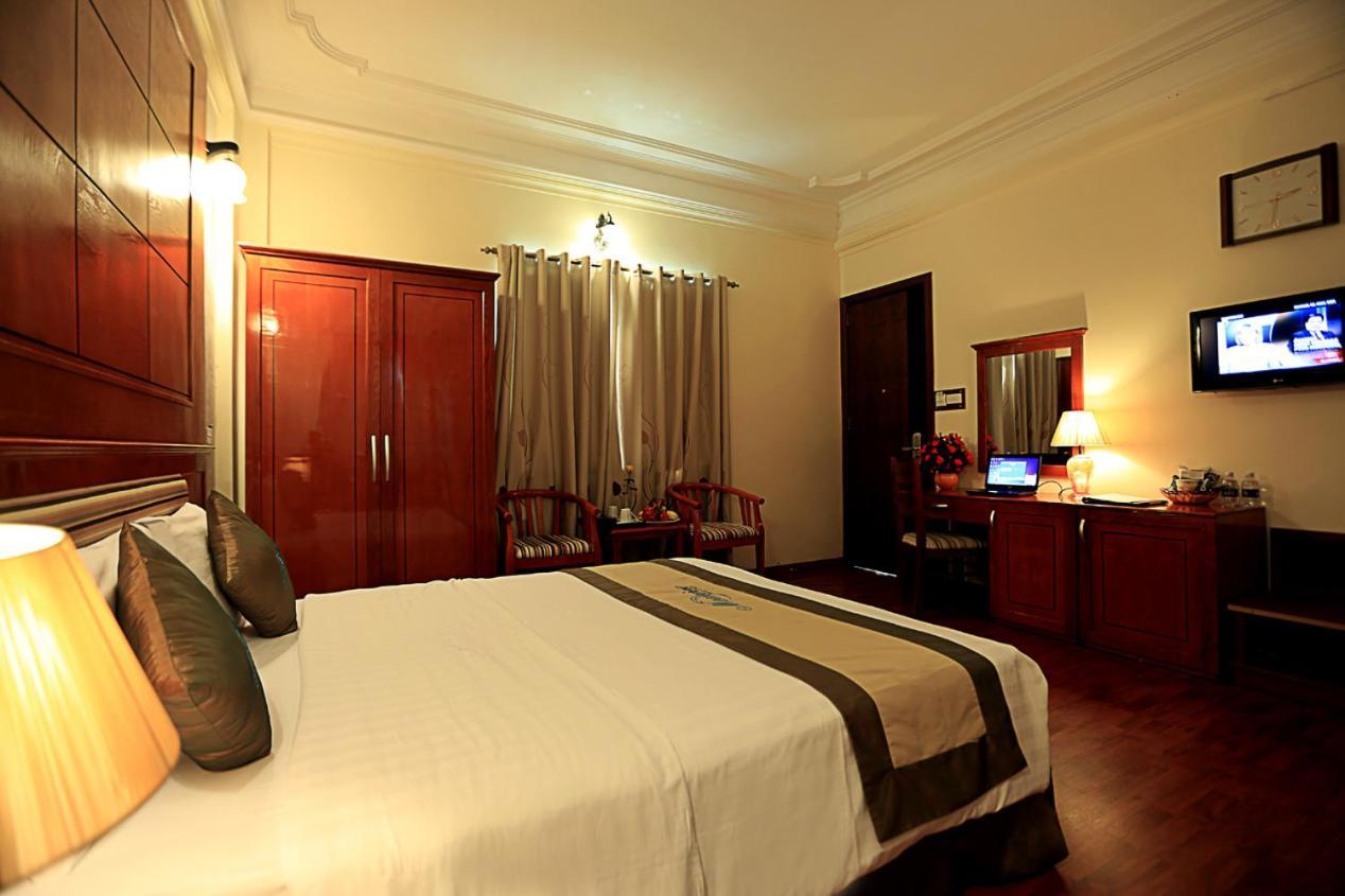 האנוי Moon View Hotel - 65 Cua Bac - By Bay Luxury מראה חיצוני תמונה